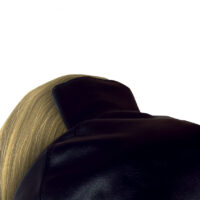 maschera-con-coda-mask-with-blonde-ponytail-black